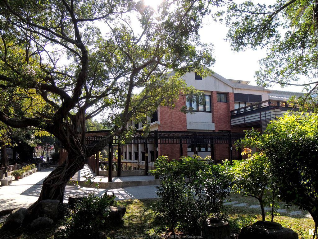 Copyright 2012 Sunny Design. All Rights Reserved. 版權所有 不得轉載 Copyright 2012 Sunny Design. All Rights Reserved. 版權所有 不得轉載