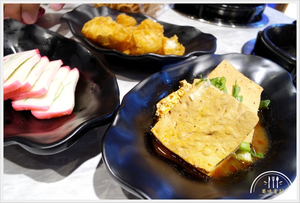 六扇門-草屯中山店