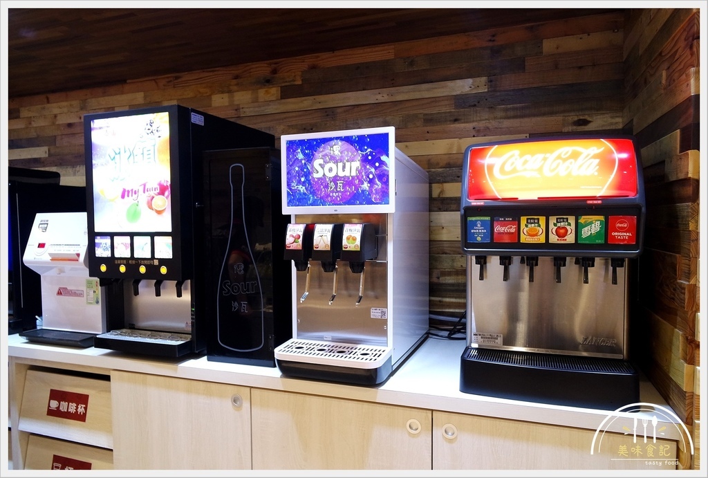 六扇門-草屯中山店