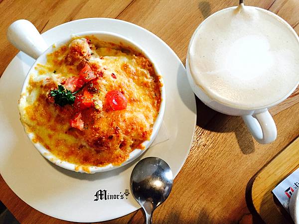 IMG_2443.jpg IMG_2443.jpg