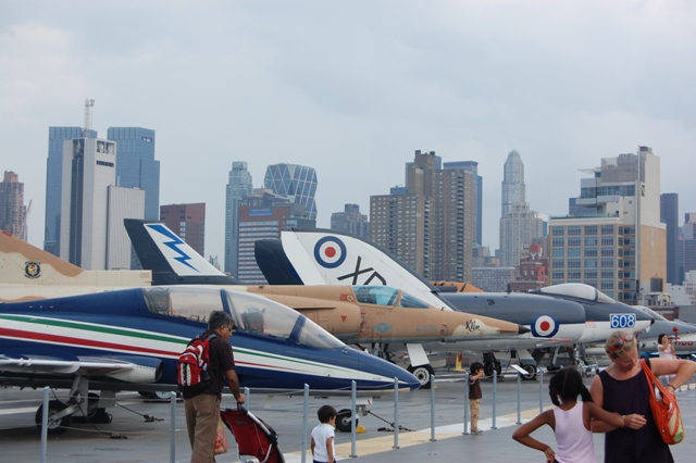 DSC_0832.JPG DSC_0832.JPG
