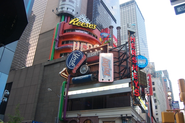 DSC_0895.JPG DSC_0895.JPG