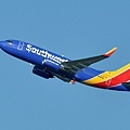 Southwest_Airlines,_Boeing_737-76Q(WL),_N565WN_-_SEA_(21783111420).jpg