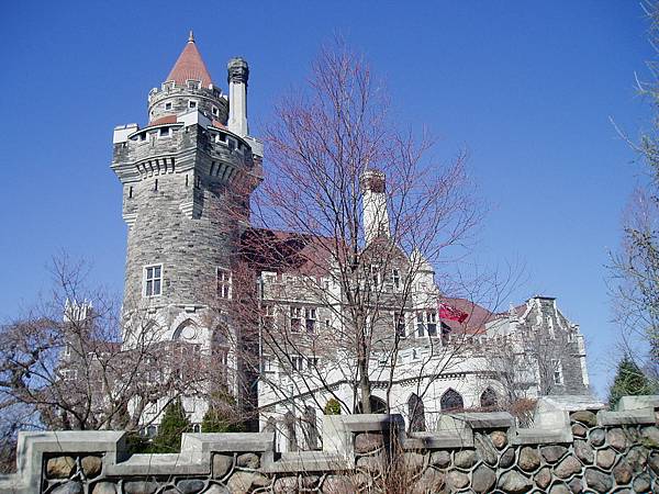 Casa_Loma.jpeg