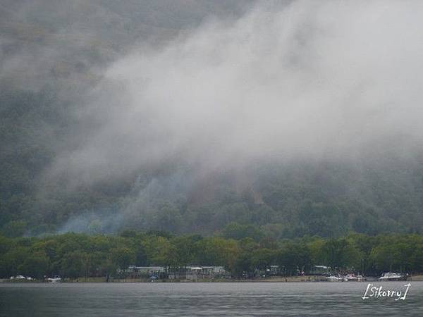 霧裡Loch Lomond