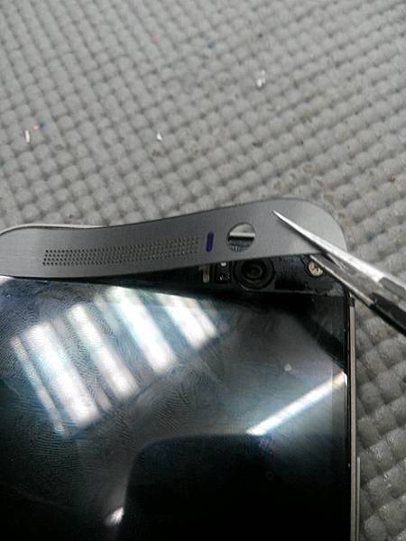 HTC M8 充電通病