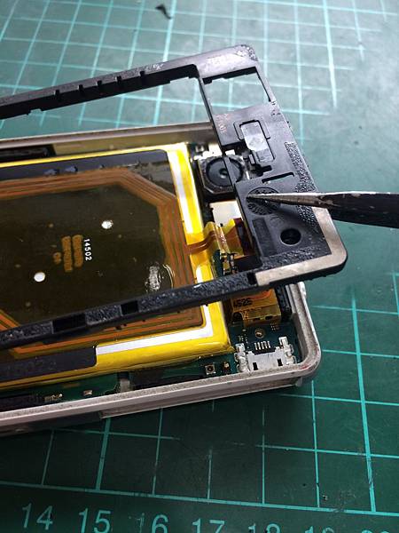 SONY Xperia Z3 Compact 面板更換