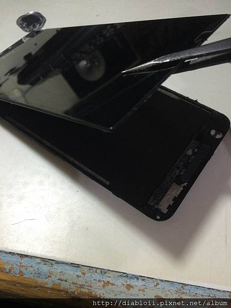 HTC Desire 820s 液晶更換