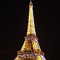 The best shot of shining Eiffel Tower at night!! So beautiful!!.JPG