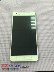 A7面板破裂 (1).jpg A7面板破裂 (1).jpg