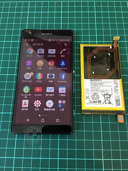 Z2a 更換電池.jpg Z2a 更換電池.jpg