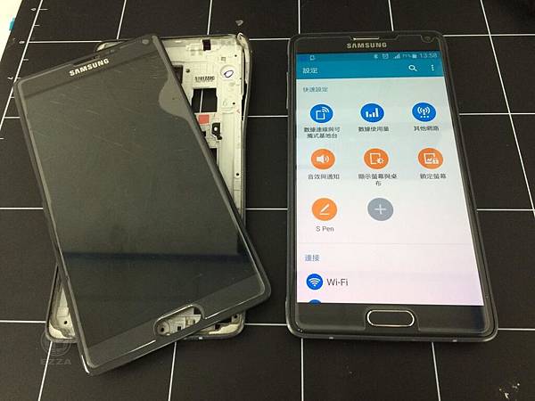 NOTE4 怒摔的下場.jpg NOTE4 怒摔的下場.jpg