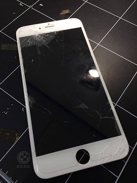 IPHONE6+ 踏青不小心手滑.jpg IPHONE6+ 踏青不小心手滑.jpg