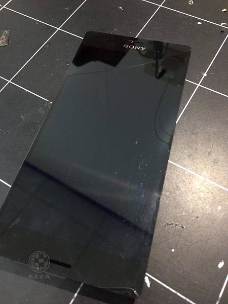 Z3 面板破裂4.jpg Z3 面板破裂4.jpg