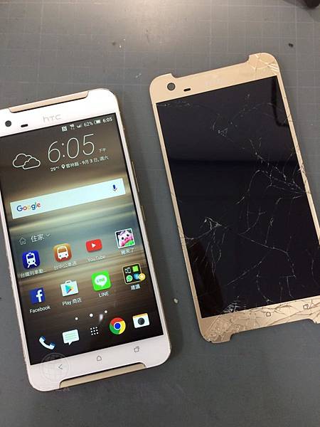 HTC X9面板不幸破裂.jpg HTC X9面板不幸破裂.jpg