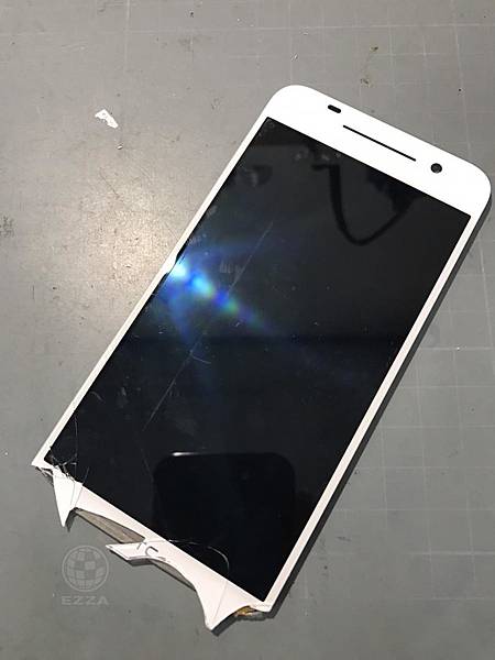 HTC A9 輕薄不堪一摔.jpg HTC A9 輕薄不堪一摔.jpg
