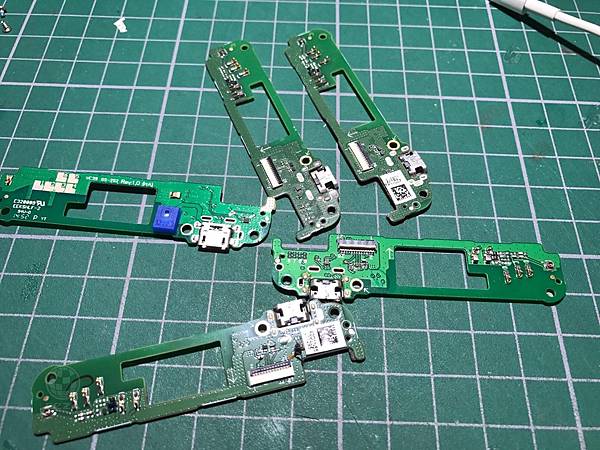 826無法充電(1).jpg 826無法充電(1).jpg