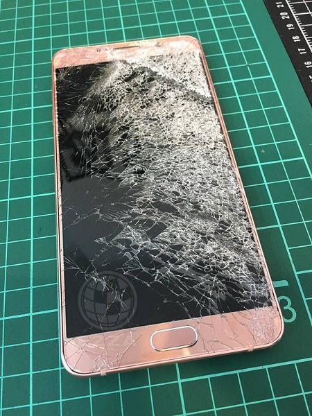 NOTE5面板破.jpg NOTE5面板破.jpg