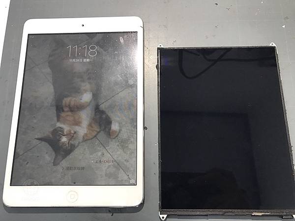 IPAD MINI2液晶顯示異常.jpg IPAD MINI2液晶顯示異常.jpg