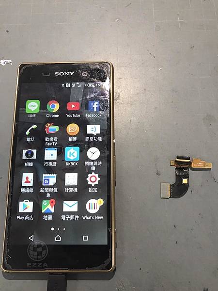 ZenFone 2 Laser充電孔崩壞.jpg ZenFone 2 Laser充電孔崩壞.jpg