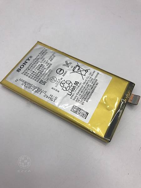Z5C更換電池.jpg Z5C更換電池.jpg