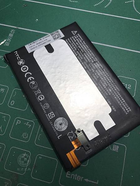 M8更換電池_.jpg M8更換電池_.jpg