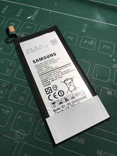 S6更換電池(2).jpg S6更換電池(2).jpg