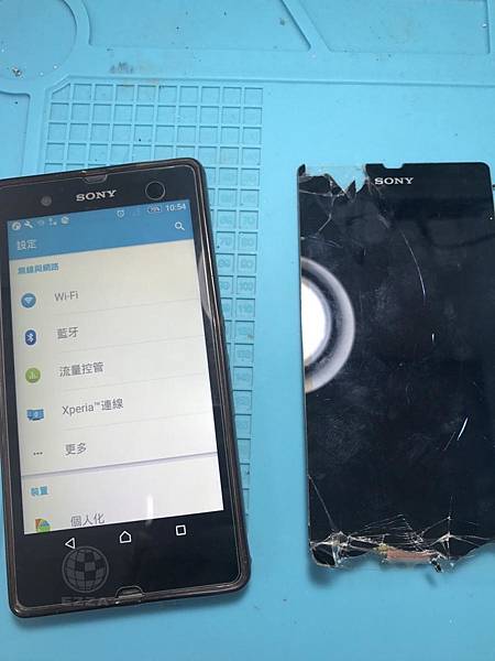 SONY Z觸控面板破裂.jpg SONY Z觸控面板破裂.jpg