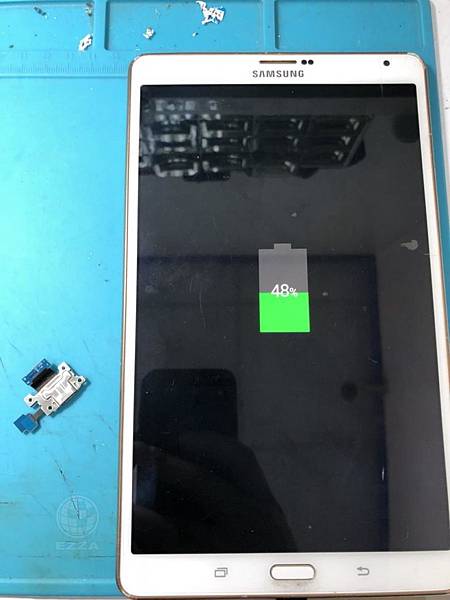 GALAXY Tab S 充電孔損壞.jpg GALAXY Tab S 充電孔損壞.jpg