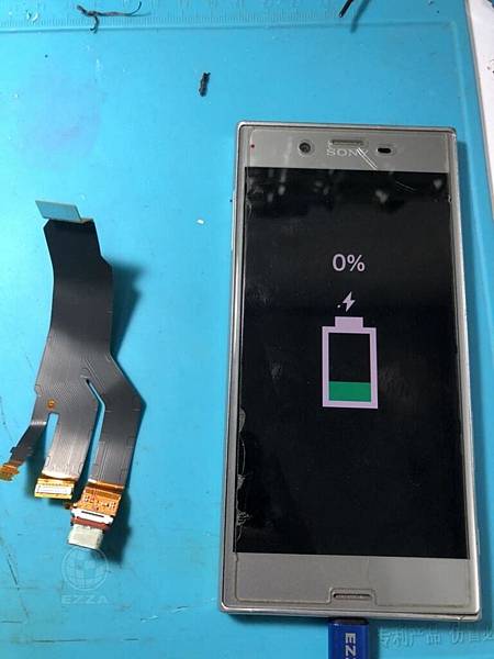 GALAXY Tab S 充電孔損壞.jpg GALAXY Tab S 充電孔損壞.jpg