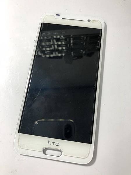 HTC A9無法顯示.jpg HTC A9無法顯示.jpg