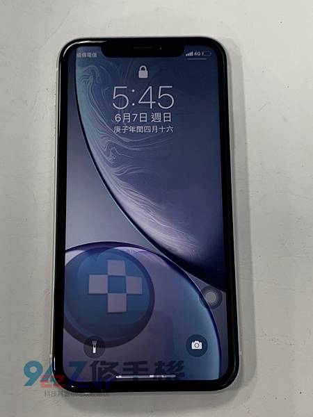 IPHONE-XR手機維修_電池更換_面板更換05.jpg