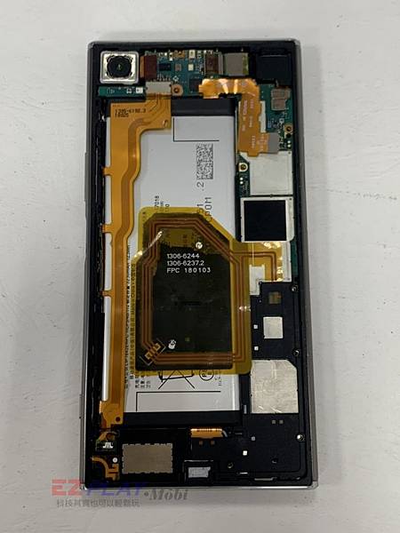 SONY-XZP-手機維修_充電座維修_電池更換02-768x1024.jpg