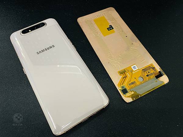 HTC Desire 19s更換聽筒.jpg HTC Desire 19s更換聽筒.jpg