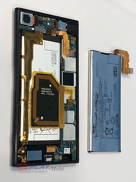 SONY-XZP手機維修_更換電池04-768x1024.jpg SONY-XZP手機維修_更換電池04-768x1024.jpg
