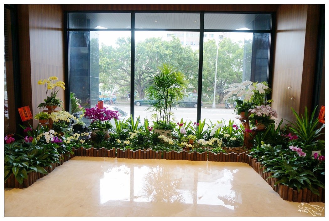 台中便宜親子飯店|愛麗絲國際大飯店 Aeris Hotel 最新台中商務飯店 台中親子住宿便宜飯店~ @走走停停,小燈泡在旅行 台中便宜親子飯店|愛麗絲國際大飯店 Aeris Hotel 最新台中商務飯店 台中親子住宿便宜飯店~