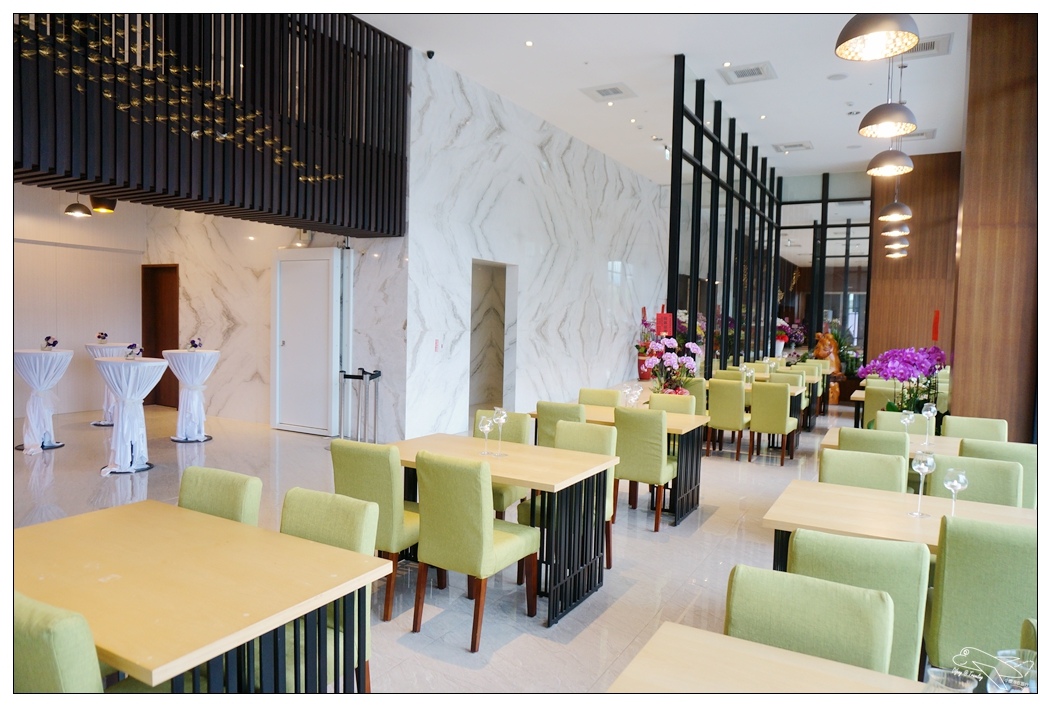 台中便宜親子飯店|愛麗絲國際大飯店 Aeris Hotel 最新台中商務飯店 台中親子住宿便宜飯店～