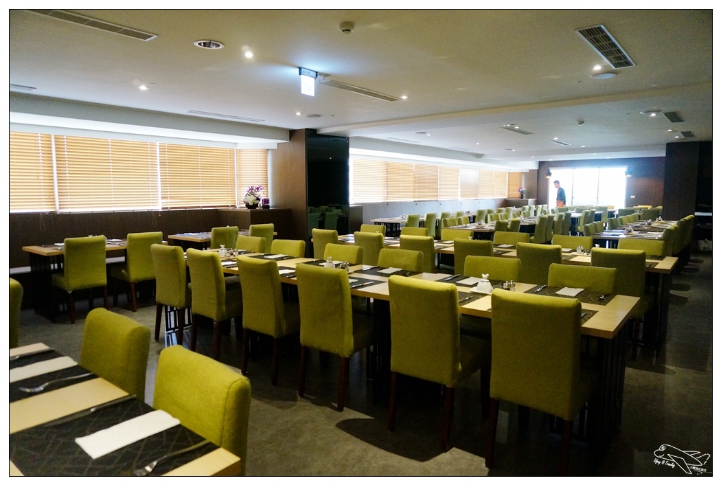 台中便宜親子飯店|愛麗絲國際大飯店 Aeris Hotel 最新台中商務飯店 台中親子住宿便宜飯店～
