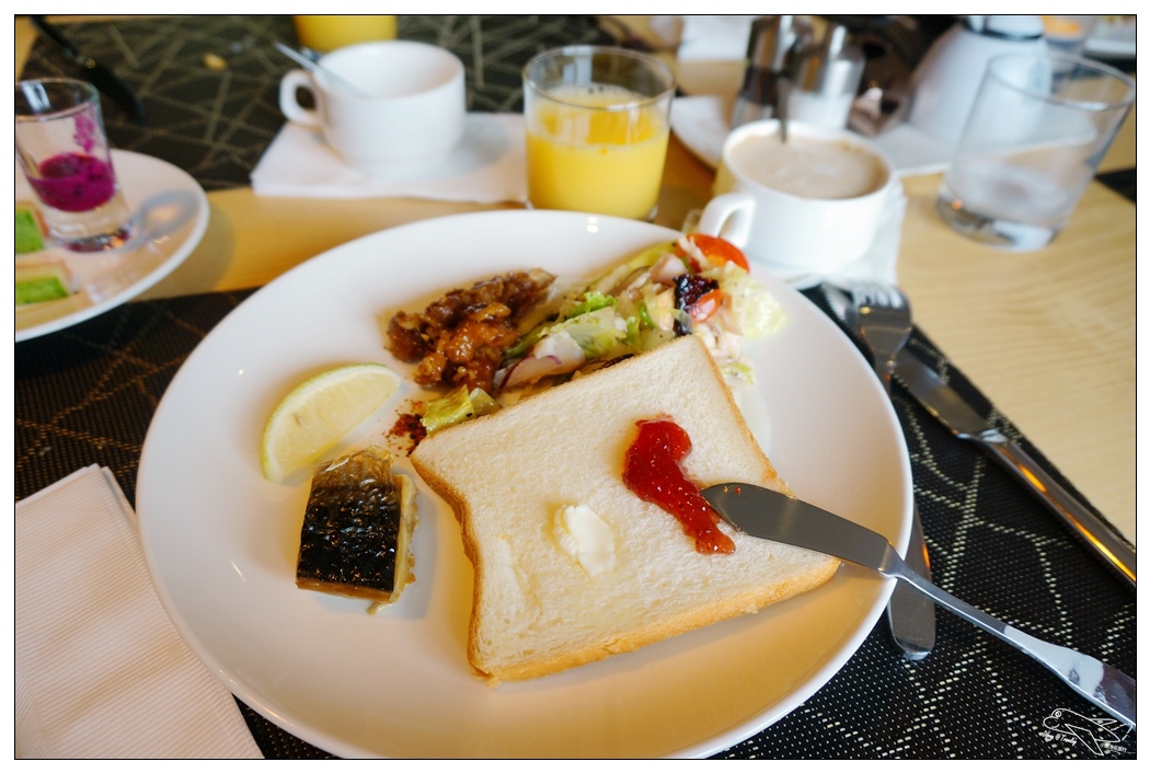 台中便宜親子飯店|愛麗絲國際大飯店 Aeris Hotel 最新台中商務飯店 台中親子住宿便宜飯店～