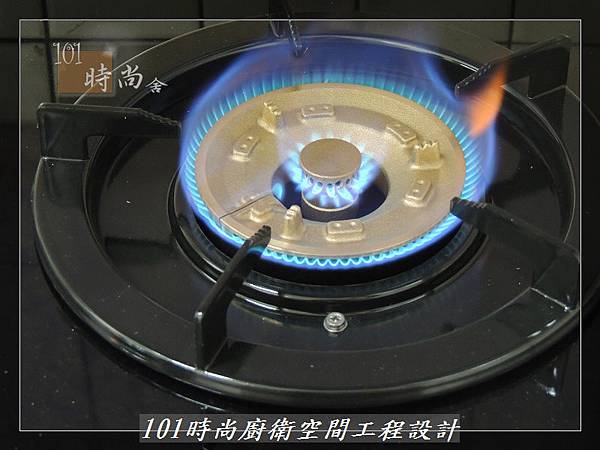 一字型廚房 作品分享:土城陳公館(36).JPG 一字型廚房 作品分享:土城陳公館(36).JPG