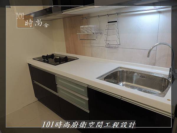 @廚具工廠直營 廚房設計一字型 作品分享：龜山王公館(103).JPG