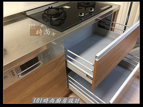 @二字型廚房設計 不鏽鋼檯面+中島櫃 廚具工廠直營 作品分享：政大二街(152).jpg