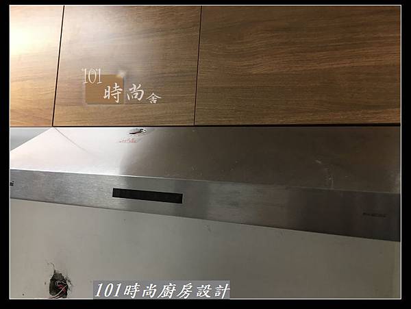 @二字型廚房設計 不鏽鋼檯面+中島櫃 廚具工廠直營 作品分享：政大二街(165).jpg