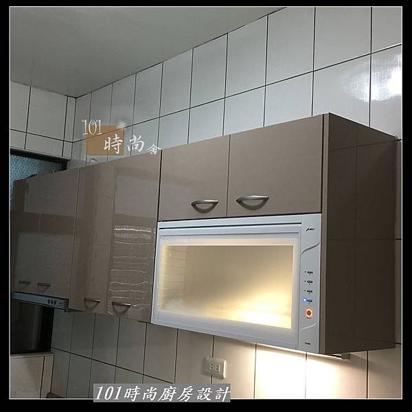 @不鏽鋼檯面 一字廚房設計作品分享：中和黃公館(45).JPG