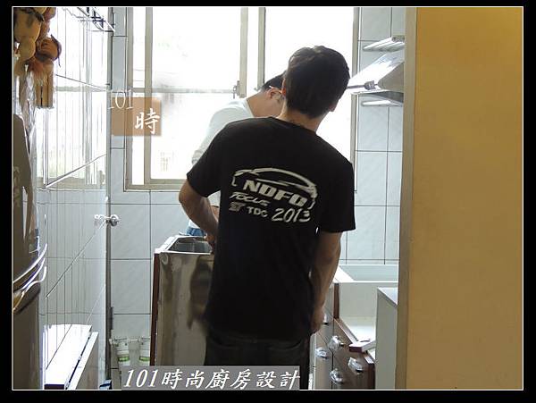 @不鏽鋼檯面一字廚房設計 廚具工廠直營  作品分享：三重陳s公館(2).jpg