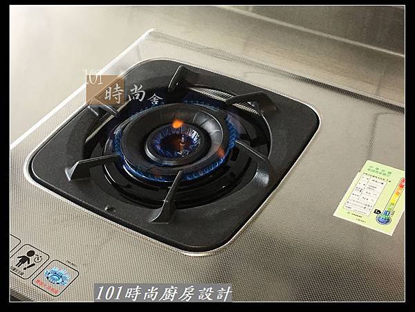 @不鏽鋼檯面一字廚房設計 廚具工廠直營  作品分享：三重陳s公館(88).jpg