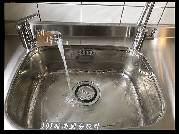 @不鏽鋼檯面一字廚房設計 廚具工廠直營  作品分享：三重陳s公館(109).jpg