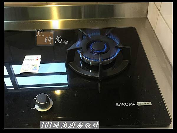 @不鏽鋼檯面一字廚房設計 廚具工廠直營  作品分享：成福路賴s公館(12).JPG