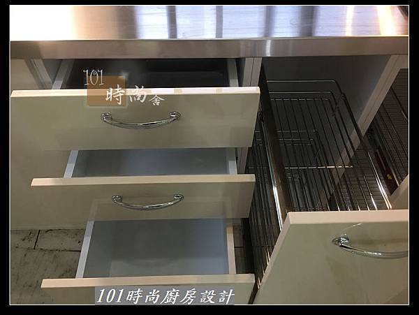 @不鏽鋼檯面一字廚房設計 廚具工廠直營  作品分享：成福路賴s公館(31).JPG
