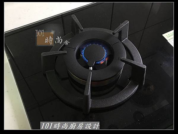 @不鏽鋼檯面一字廚房設計 廚具工廠直營  作品分享：永和謝s公館 (44).JPG